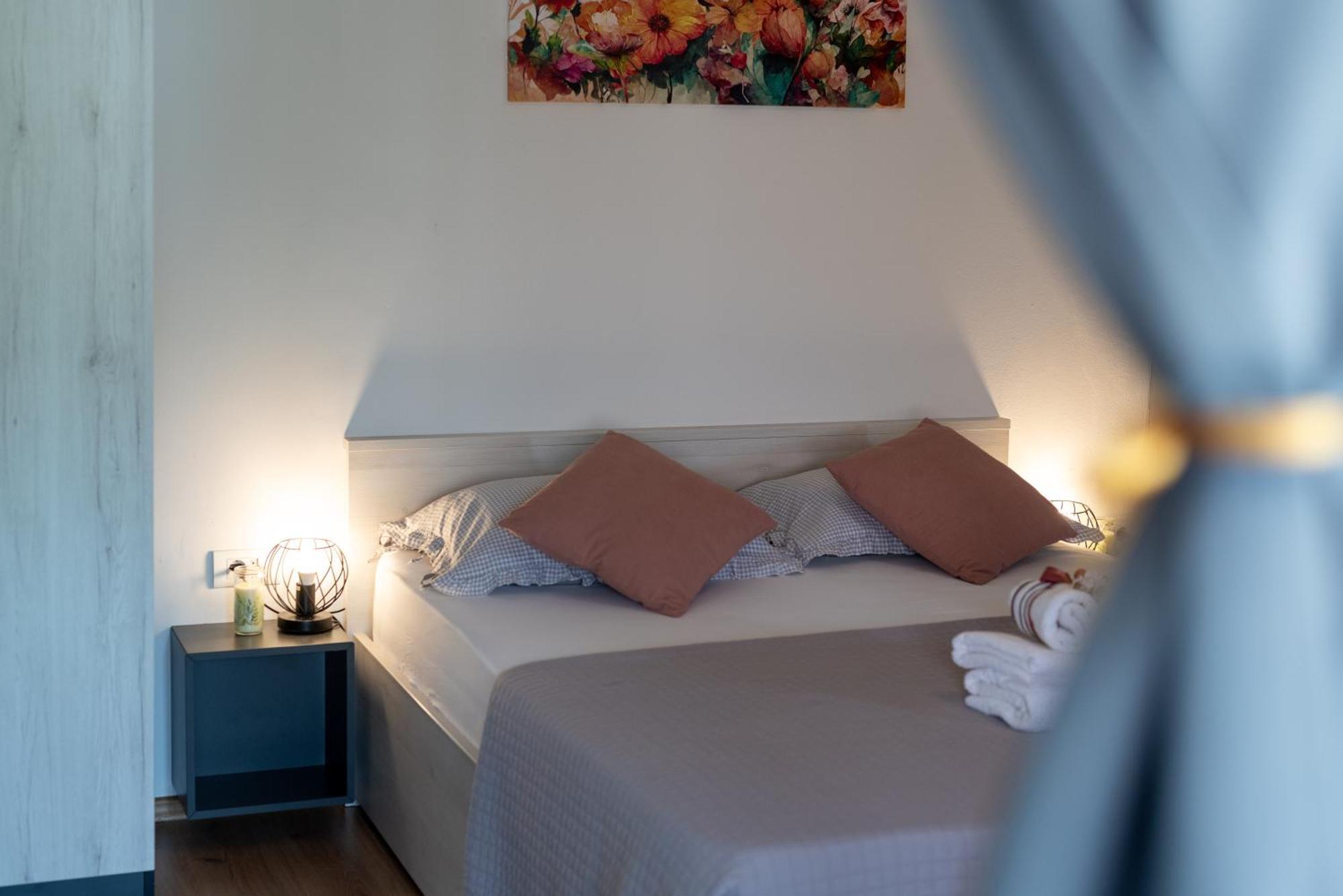 טרוגיר Studio Apartment Coce מראה חיצוני תמונה