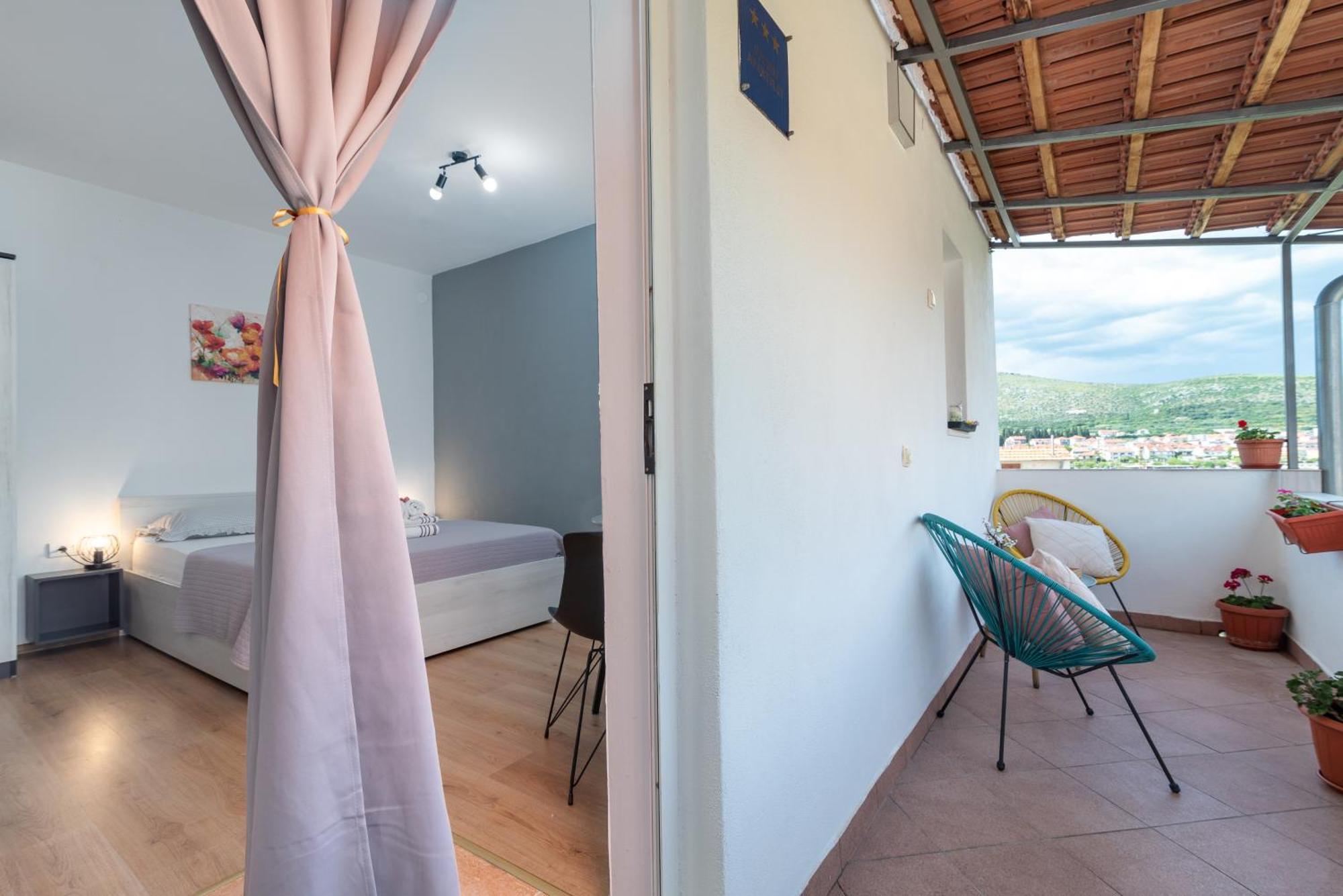 טרוגיר Studio Apartment Coce מראה חיצוני תמונה