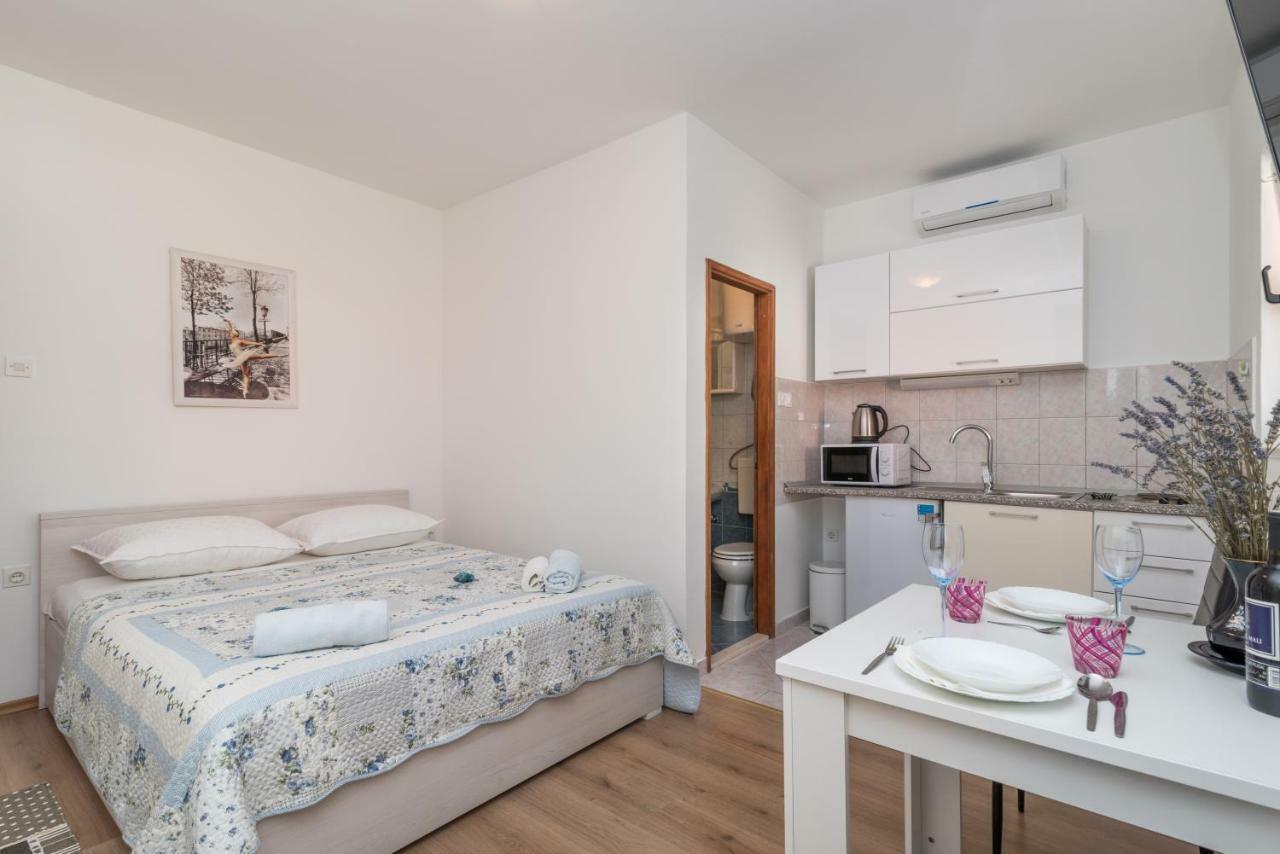 טרוגיר Studio Apartment Coce מראה חיצוני תמונה